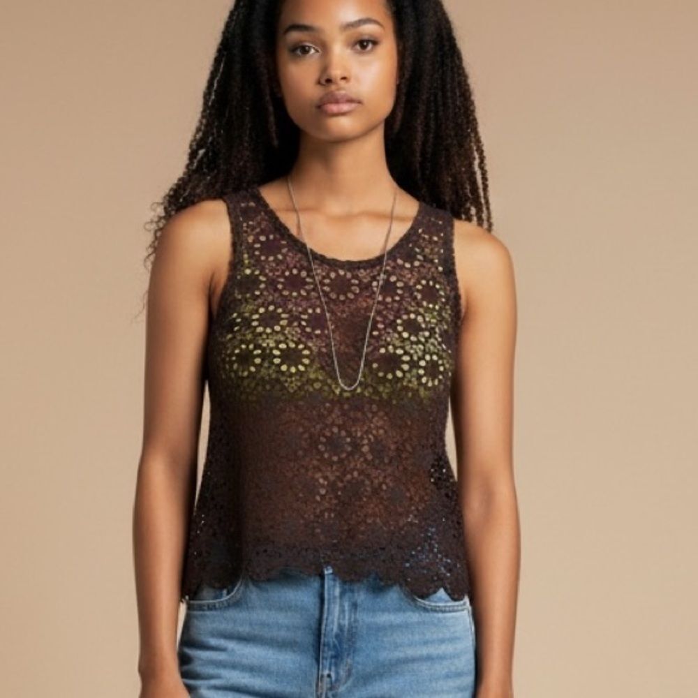 ‎Pins and needles crocheted tank top